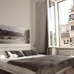 Finestra Su Trastevere - Guest House